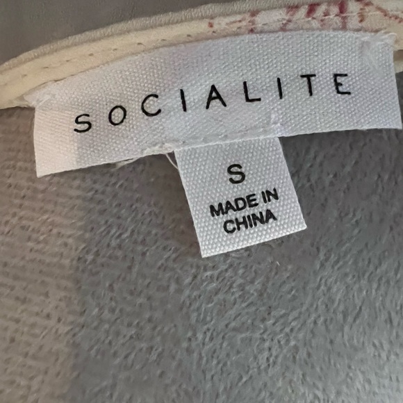 NWOT Socialite Floral Dress, Size Small - Picture 3 of 4